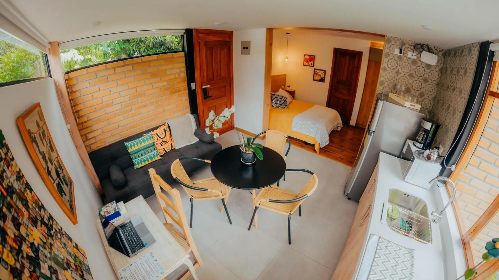 Holiday home El Jardin, Parqueadero, Wi-Fi & Smarttv2 Villa Cuenca